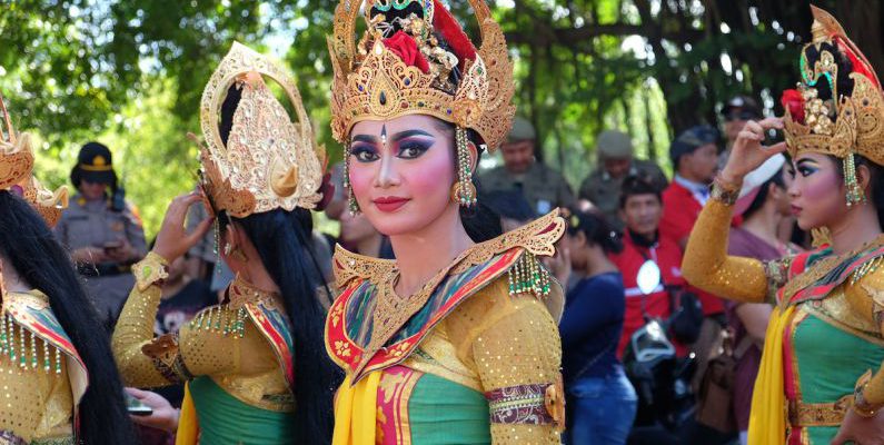 Cultural - Women Wearing Brown Head Accessory