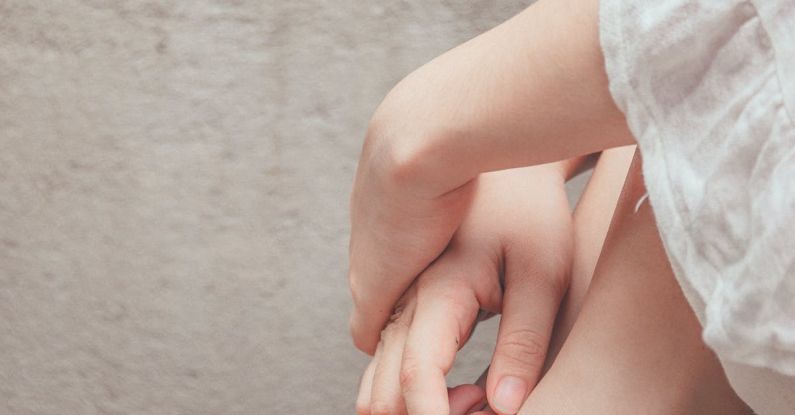 Foot - Close-Up Photography of Hands And Feet