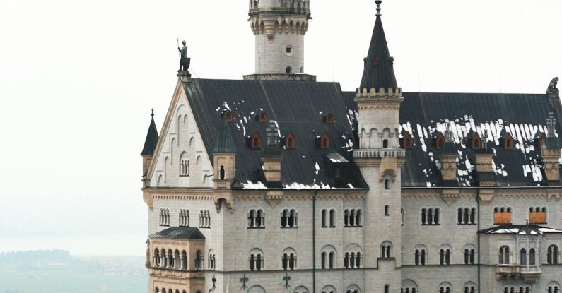 Castle - Photo of Neuschwanstein Castle